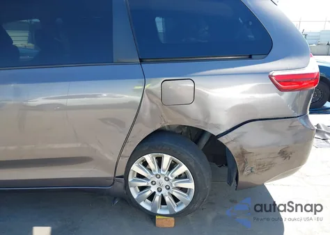 2015 Toyota Sienna Xle 7 Passenger из США, поврежденный, VIN 5TDDK3DC2FS119742